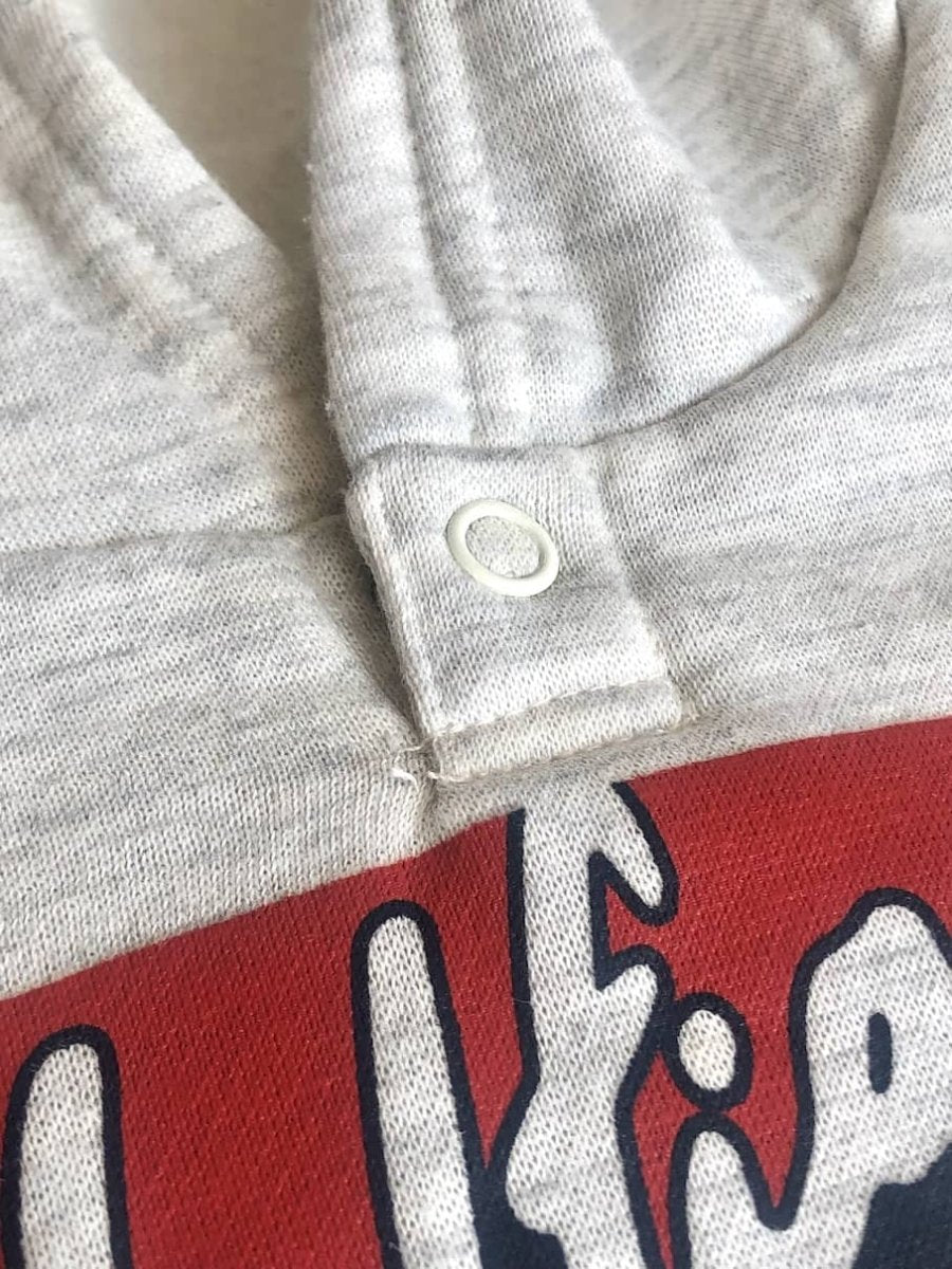 Buzo Tommy Hilfiger Bebé Niño Polerón Gris Claro Pantalon Azul - Cozy Kids