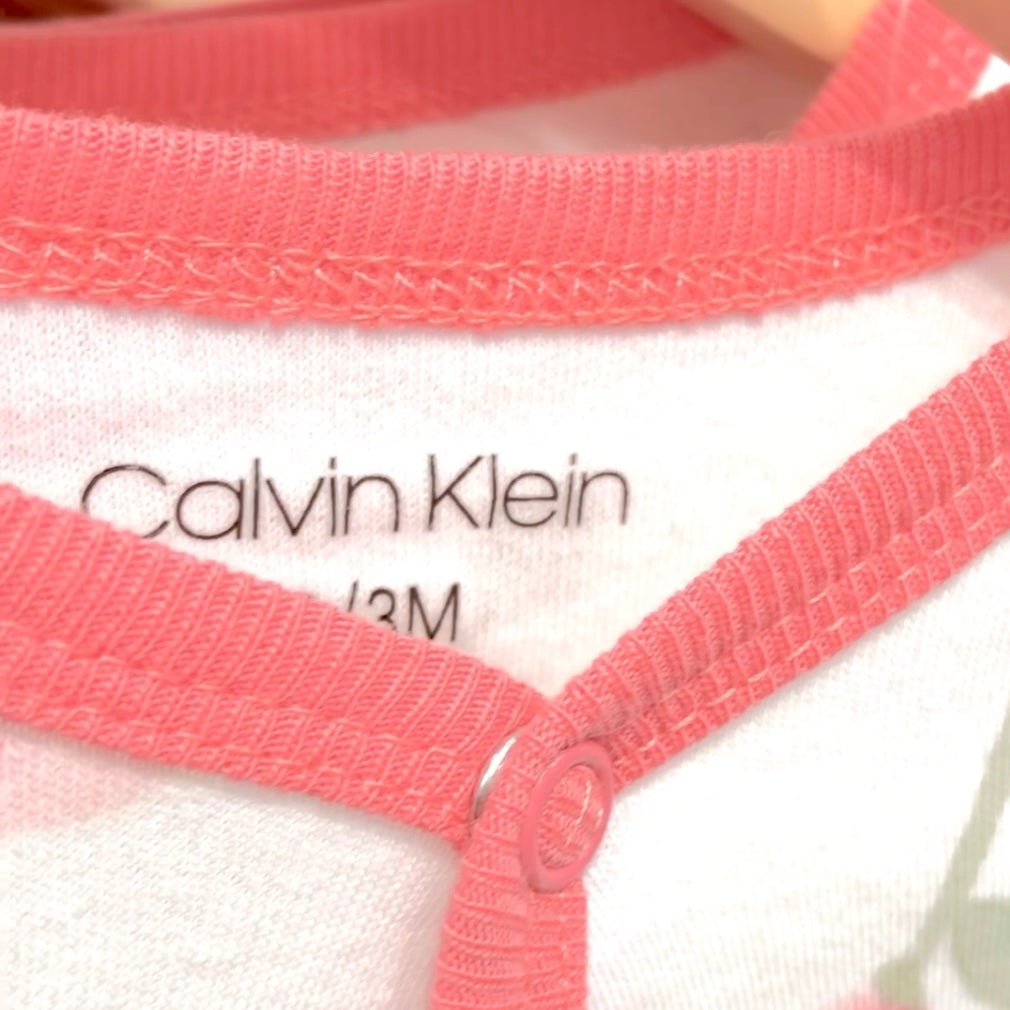 Enterito de Bebé Calvin Klein Niña Blanco y flores - Cozy Kids